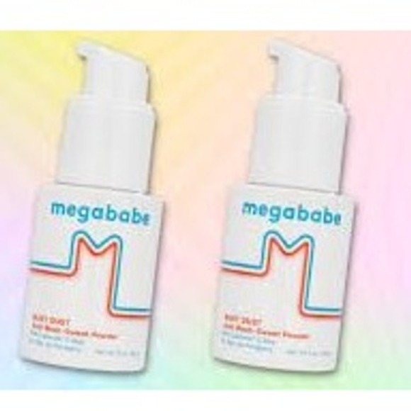 2ct Megababe Anti boob sweat Powder BUST DUST *Certified Organic* sensitive skin - Picture 1 of 2